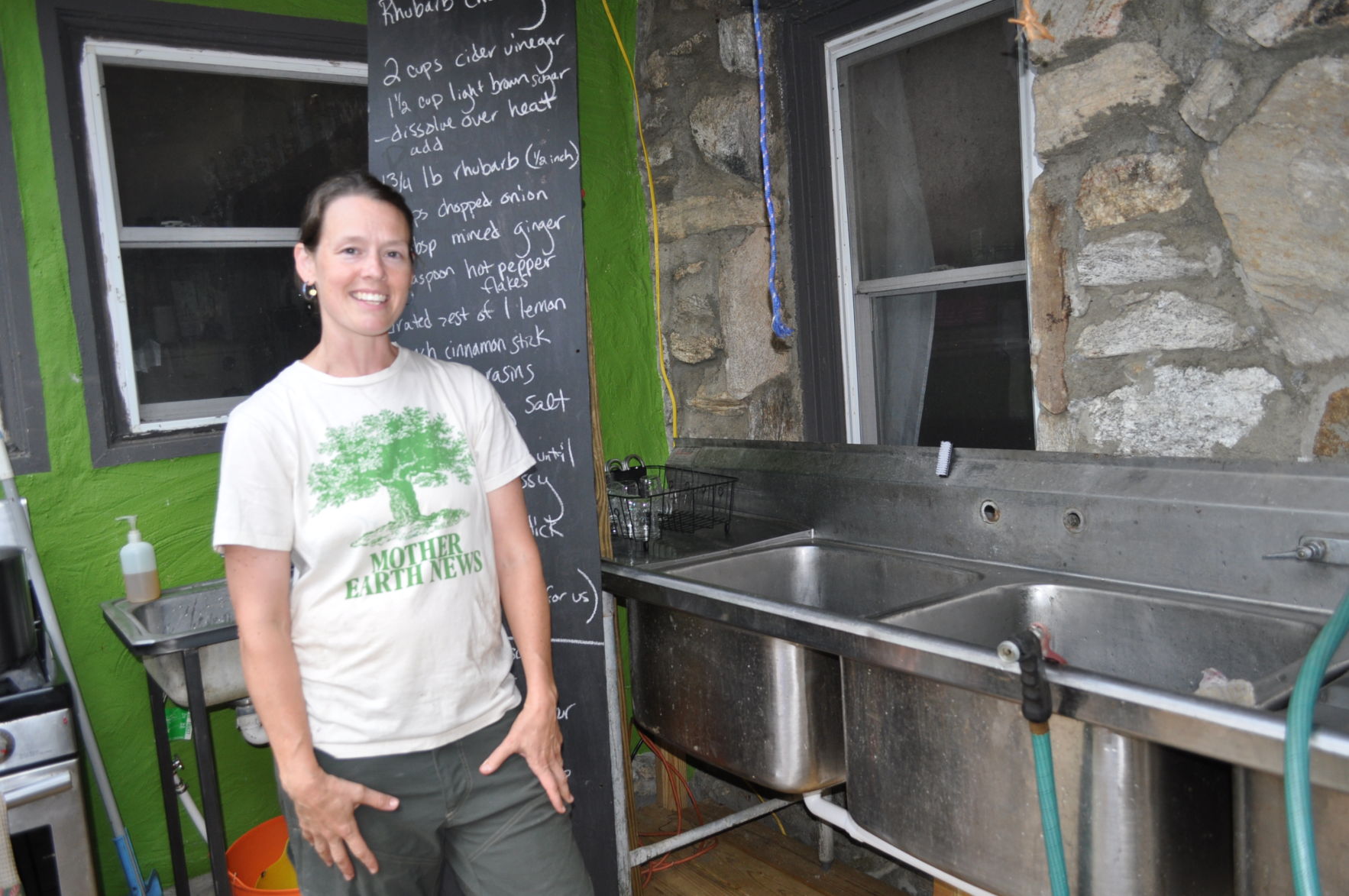 outdoor kitchen sinks.JPG